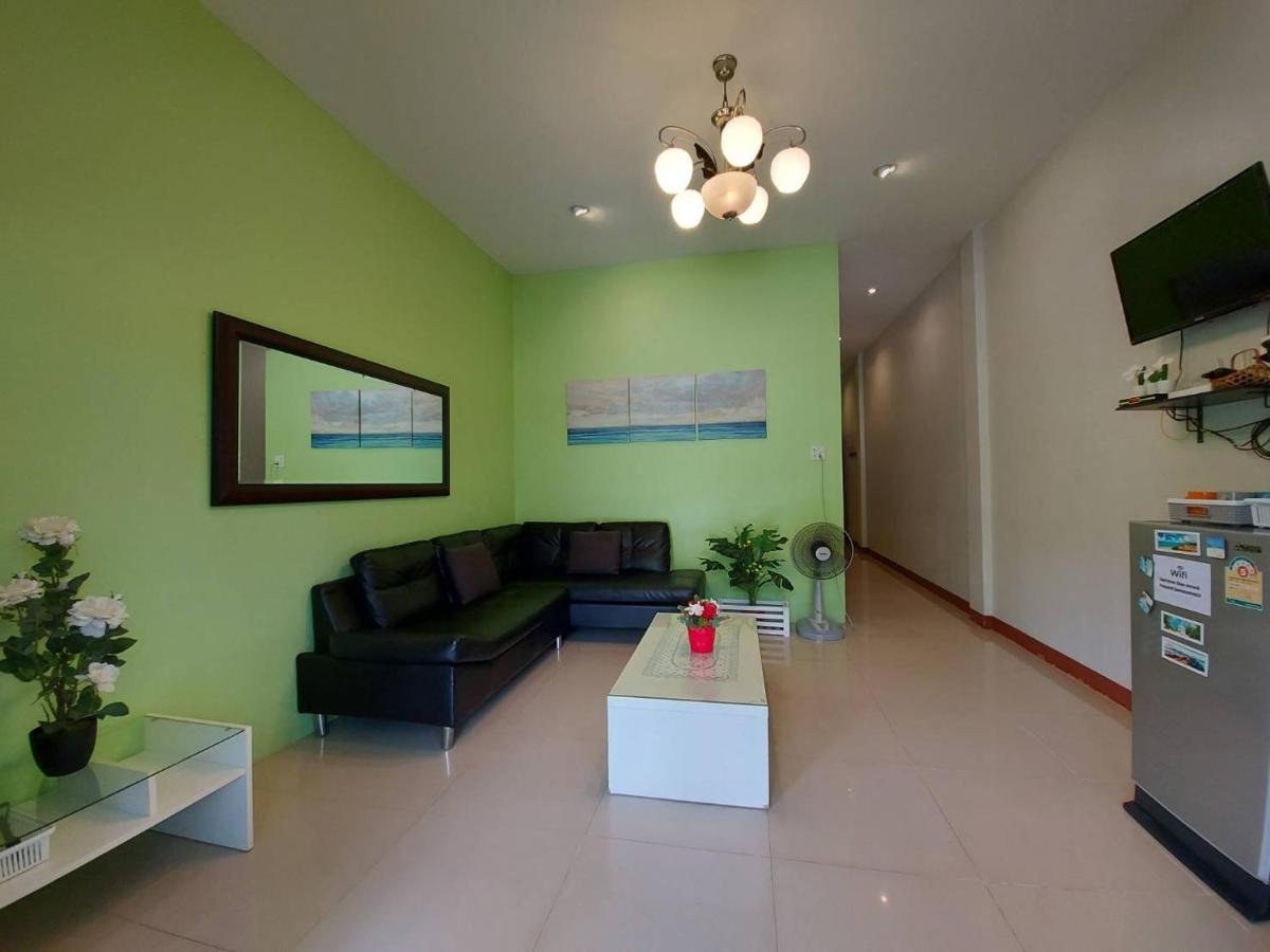 Hotel Baan Aomsub Koh Samet Esterno foto