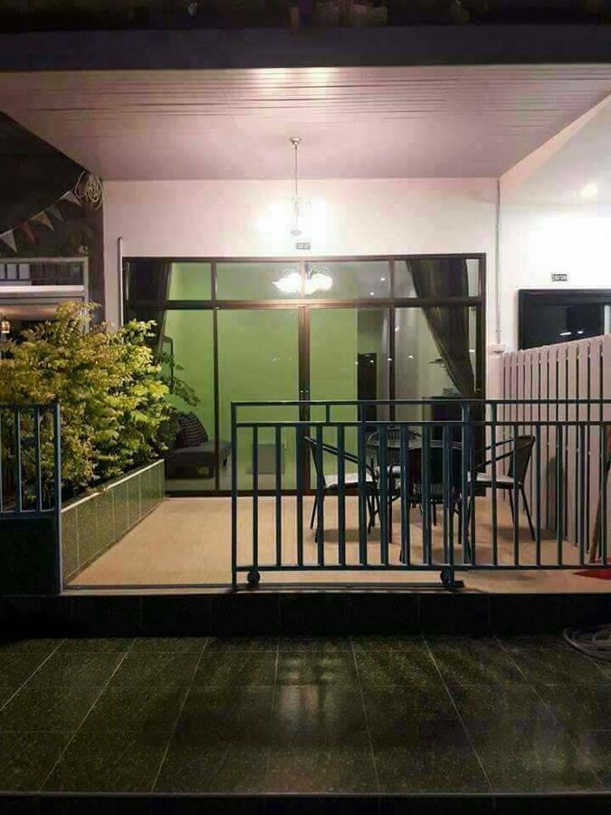 Hotel Baan Aomsub Koh Samet Esterno foto