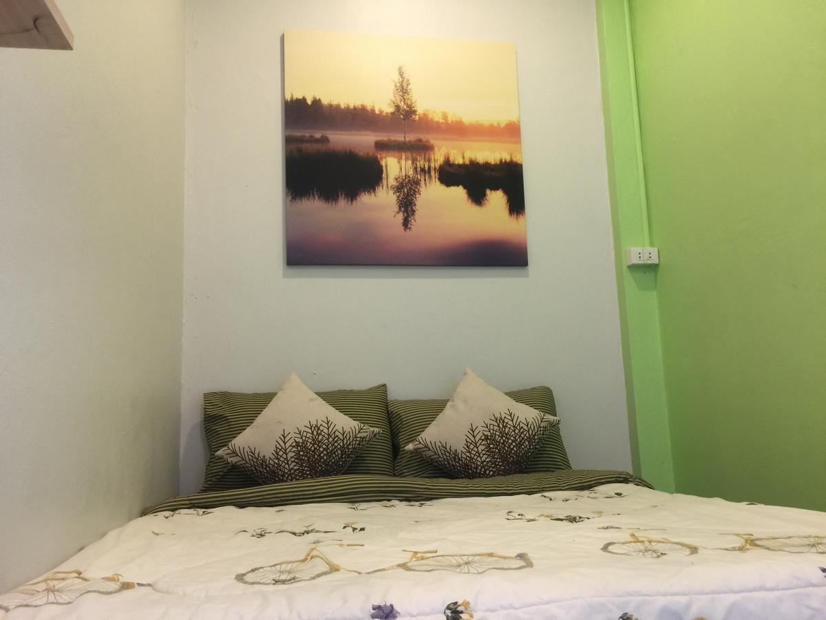Hotel Baan Aomsub Koh Samet Esterno foto
