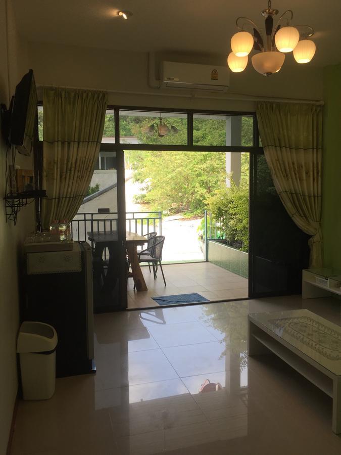 Hotel Baan Aomsub Koh Samet Esterno foto